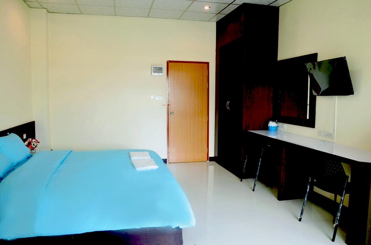 Volinta Park Apartment Rayong Exterior photo